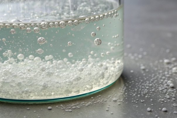 Glass Beaker with Bubbles Test FuSenglass