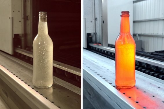 Comparison of cold and hot glass bottles on conveyor during annealing and cooling process